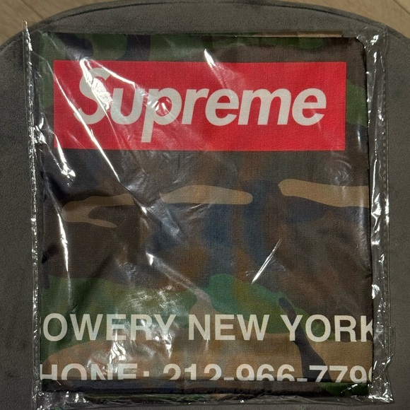 Supreme Laundry Bag Fw25 - Picture 1 of 3